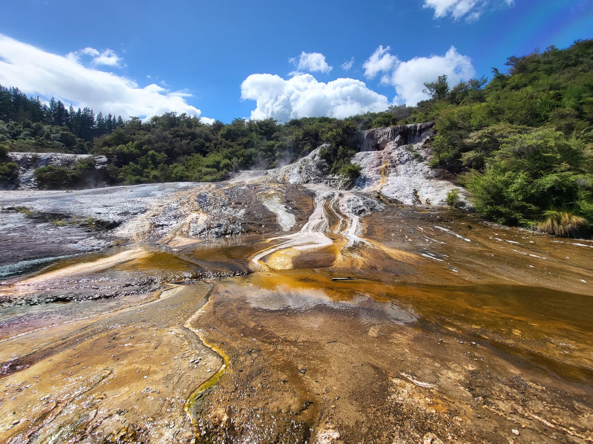 Taupō Volcanic Zone (1/2)